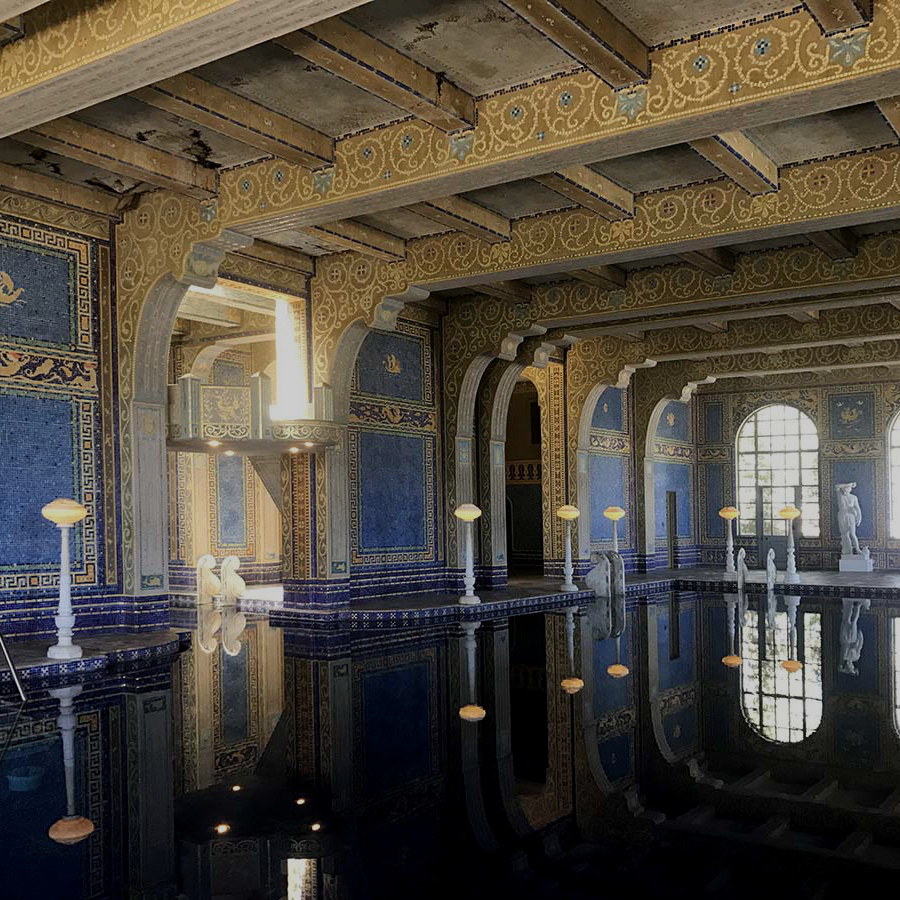 アメリカの新聞王が建てたタイルだらけのハーストキャッスル アメリカの新聞王が建てたタイルだらけのハーストキャッスル